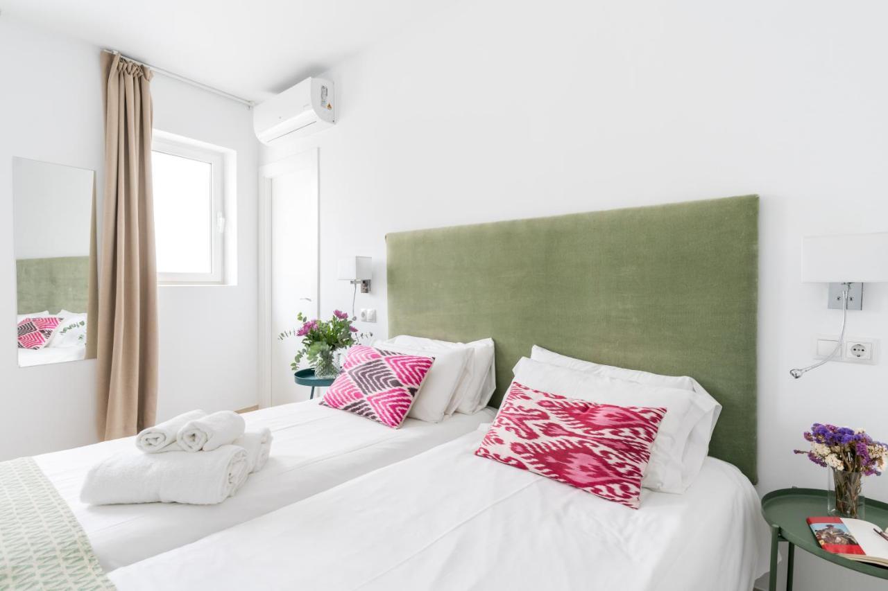 Apartamentos Rg Suites Plaza Del Salvador Sevilla Bagian luar foto