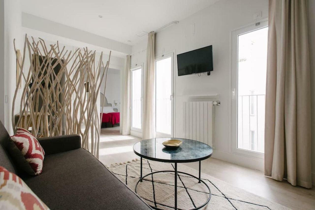 Apartamentos Rg Suites Plaza Del Salvador Sevilla Bagian luar foto