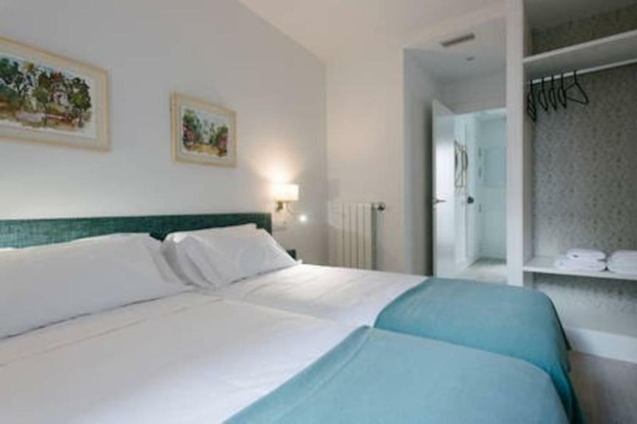 Apartamentos Rg Suites Plaza Del Salvador Sevilla Bagian luar foto