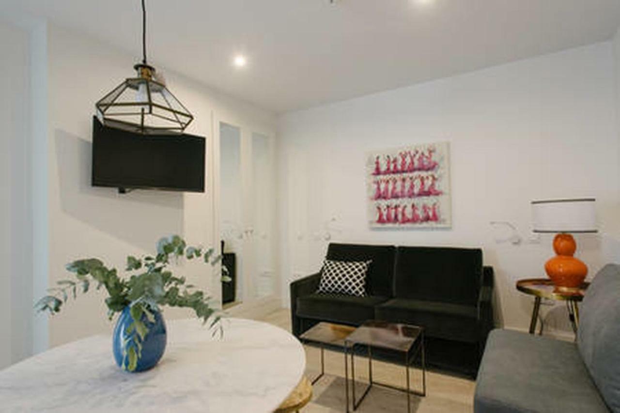 Apartamentos Rg Suites Plaza Del Salvador Sevilla Bagian luar foto